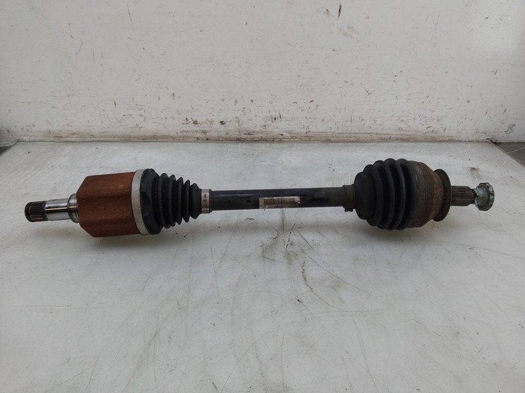 AANDRIJFAS LINKS VOOR Skoda Fabia III Combi (NJ5), Gebruikt, Info@skoda-auto.de, Skoda, Max-Planck-Straße  3-5
64331  Weiterstadt, DE