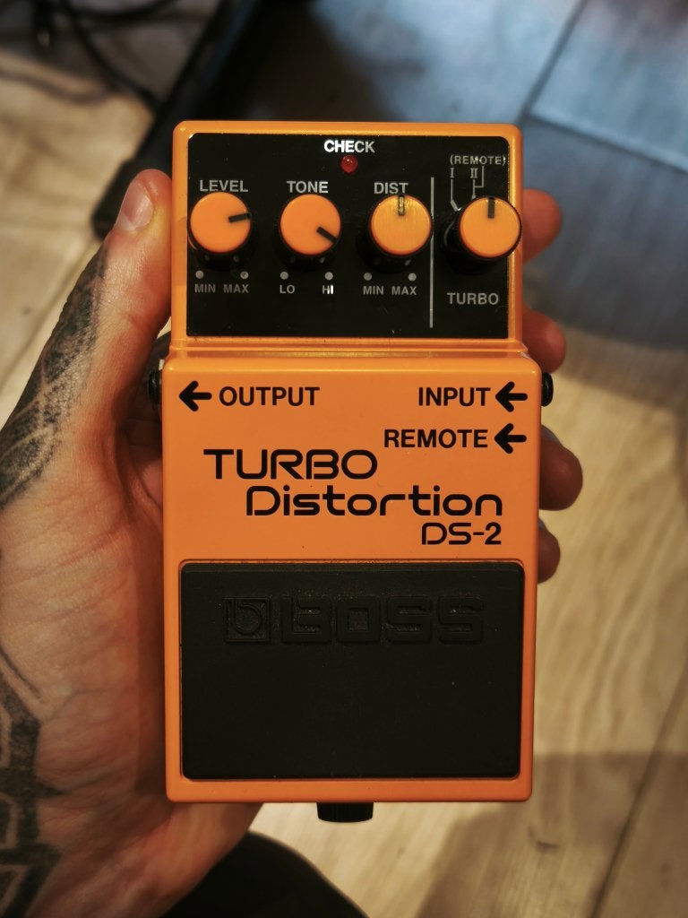 Distorsion Boss Turbo DS-2, Musique & Instruments, Effets, Enlèvement ou Envoi, Comme neuf, Distortion, Overdrive ou Fuzz