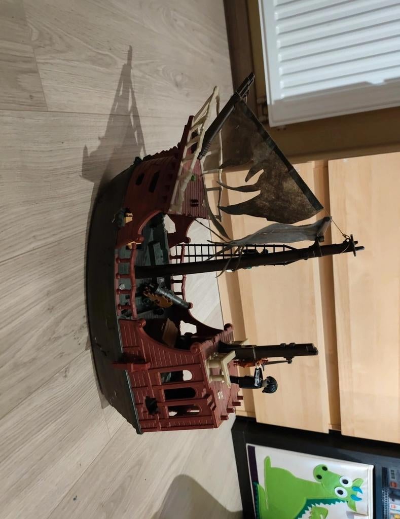 Bateau pirate, Enlèvement ou Envoi
