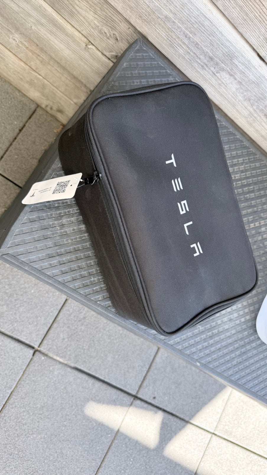 Tesla remorque, Enlèvement, Neuf