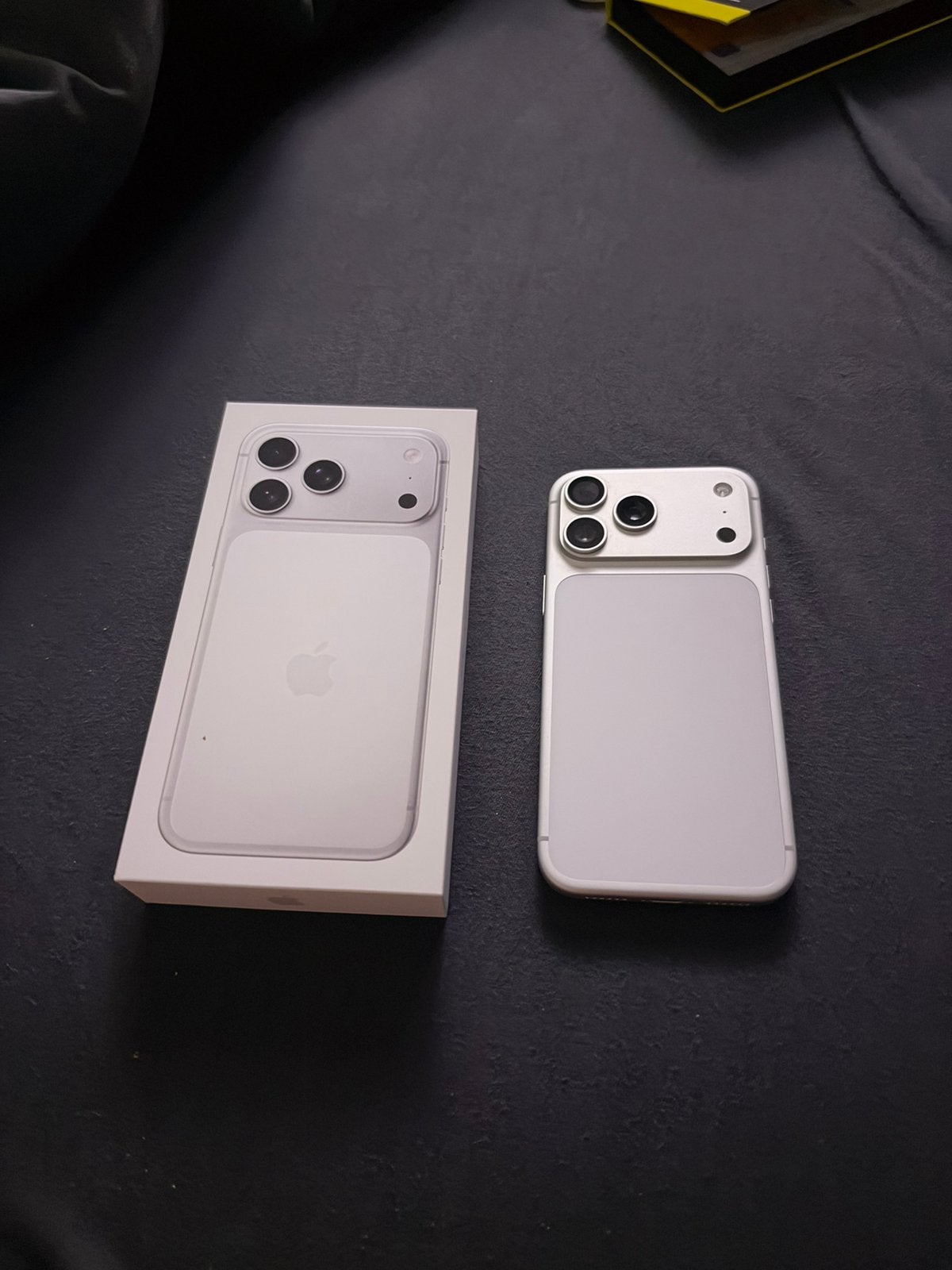 A vendre iphone 17 pro max 256 gb, Télécoms, Enlèvement ou Envoi, Comme neuf, 256 GB, IPhone 17 Pro