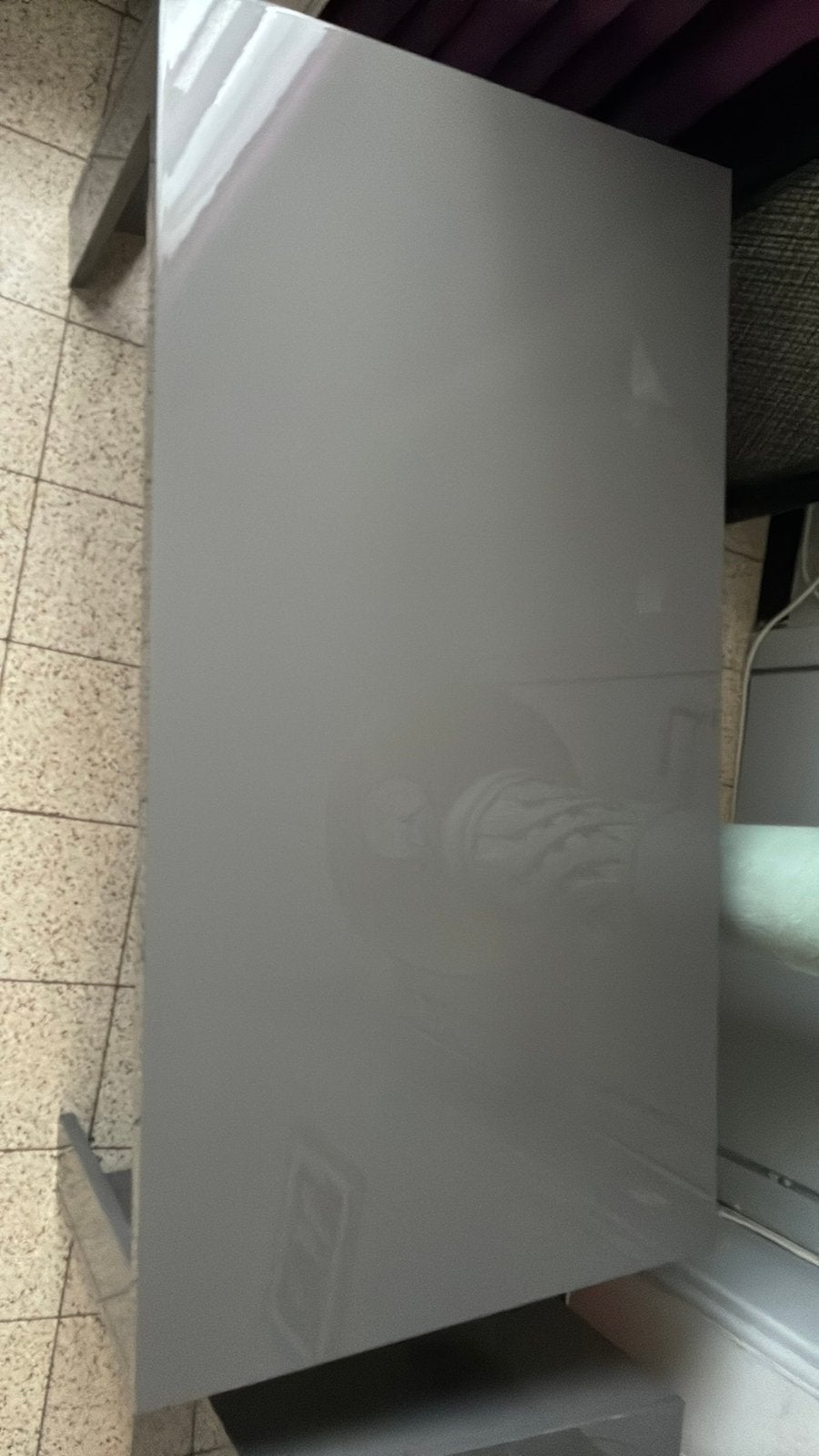 Table basse grise, Ophalen, Zo goed als nieuw