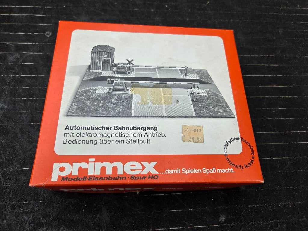 PASSAGE A NIVEAU PRIMEX MARKLIN 17, Wisselstroom, Nieuw, Rails, Ophalen of Verzenden