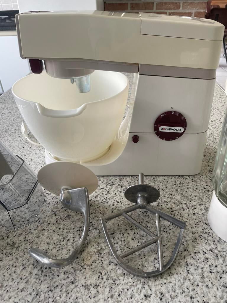 Kenwood en toebehoren mixer keukenrobot, Ophalen, Zo goed als nieuw