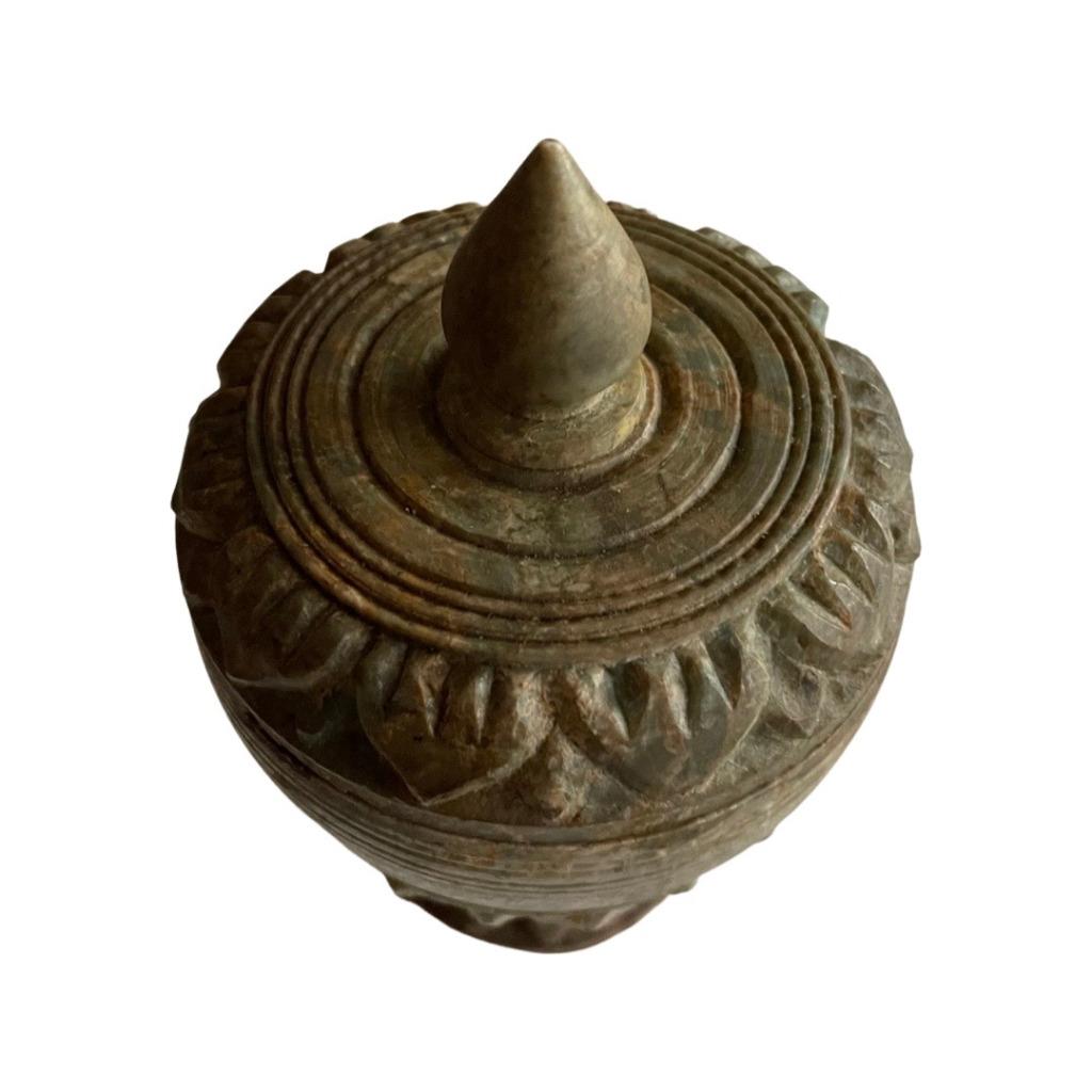 Petit Pot en Pierre Ancien avec Couvercle Décoré de Fleurs, Enlèvement ou Envoi
