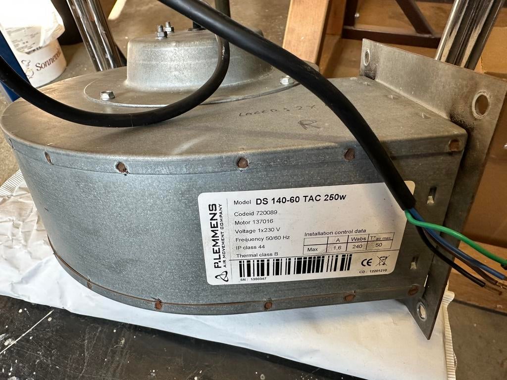 Mural 450 ventilatie tac 3, Enlèvement, Utilisé, Ventilateur