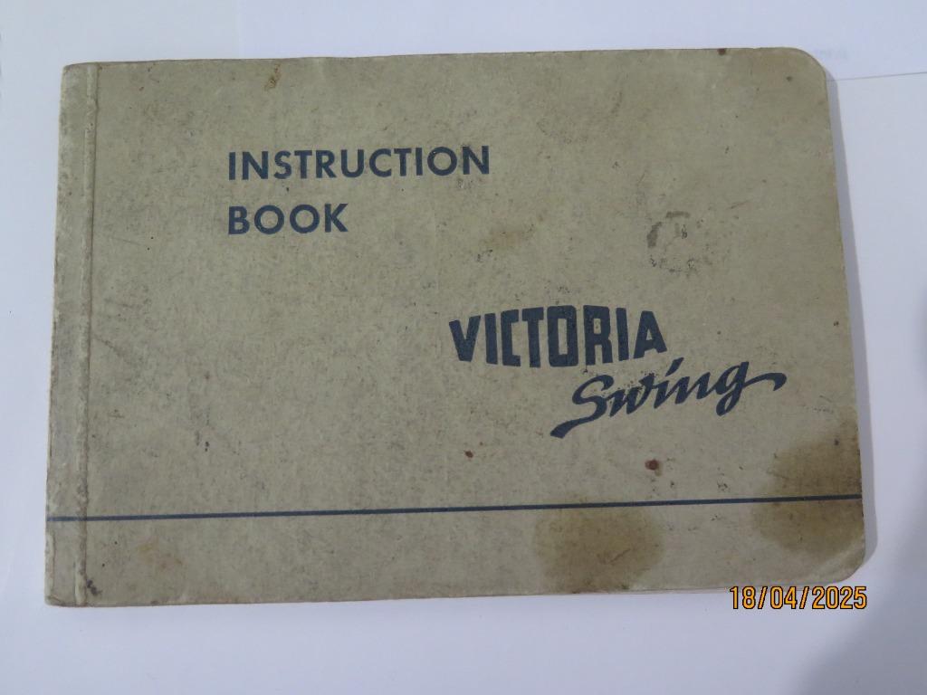 VICTORIA SWING HANDLEIDING ENGELSTALIG, Motoren, Verzenden