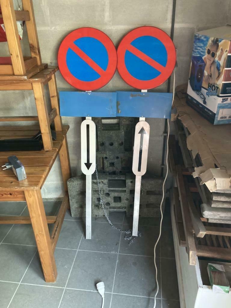 borden parkeerverbod parkeerverbodsborden te huur, Doe-het-zelf en Bouw, Overige Doe-Het-Zelf en Bouw, Ophalen, Gebruikt