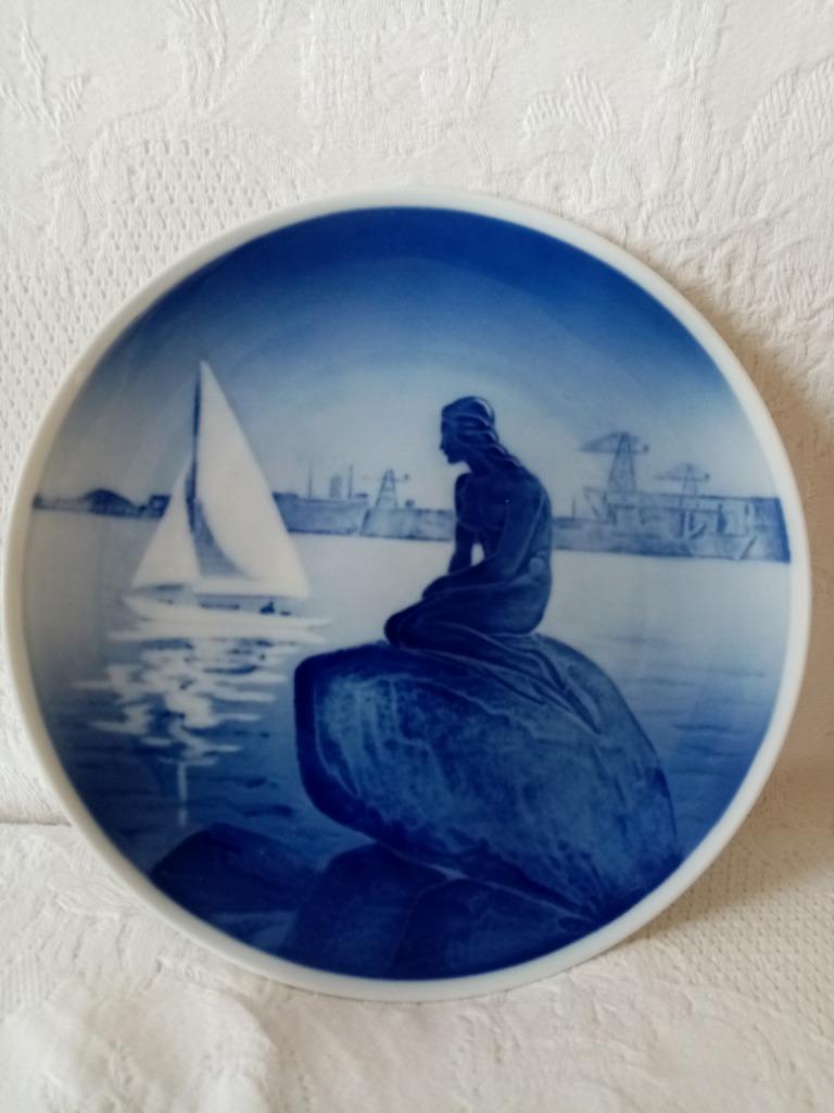 Assiette porcelaine déco Royal Copenhagen/Danemark (20/50cm), Enlèvement ou Envoi