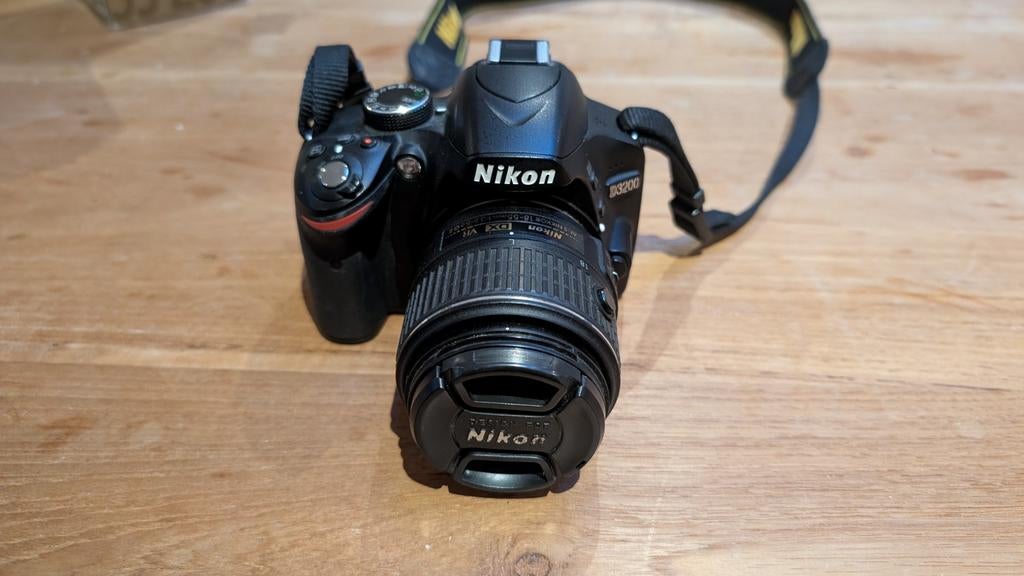 Nikon D3200 + 3 lenzen, Enlèvement, Téléobjectif, Zoom