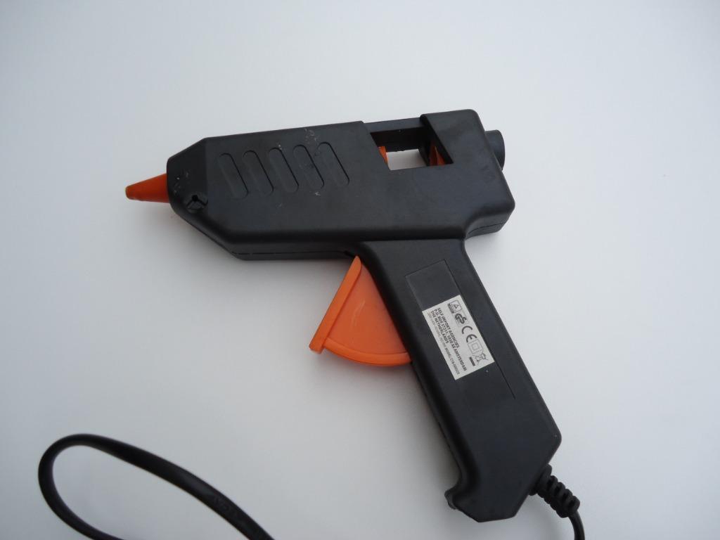 Pistolet à Colle utilisé une seule fois !!!, Hobby & Loisirs créatifs, Bricolage, Comme neuf, Bricolage, Enlèvement