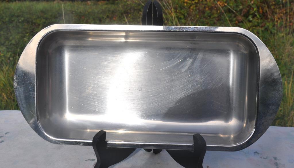 plateau en inox creux 35x16 cm, Maison & Meubles, Cuisine | Vaisselle, Enlèvement ou Envoi, Utilisé, Autres matériaux, Récipient(s)