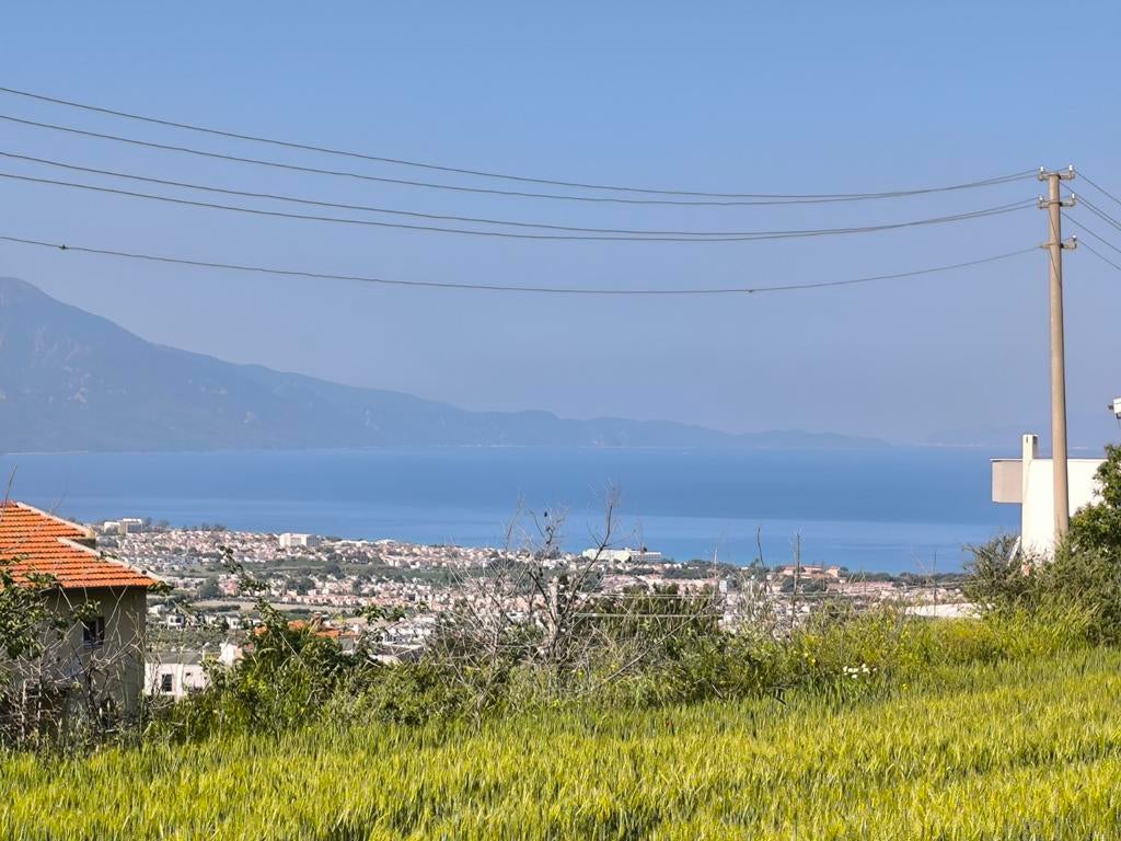 Terrain à vendre à Kusadasi 416 m2 pour deux villas, Immo, Étranger, Ville, 416 m², Kuşadası, Turquie