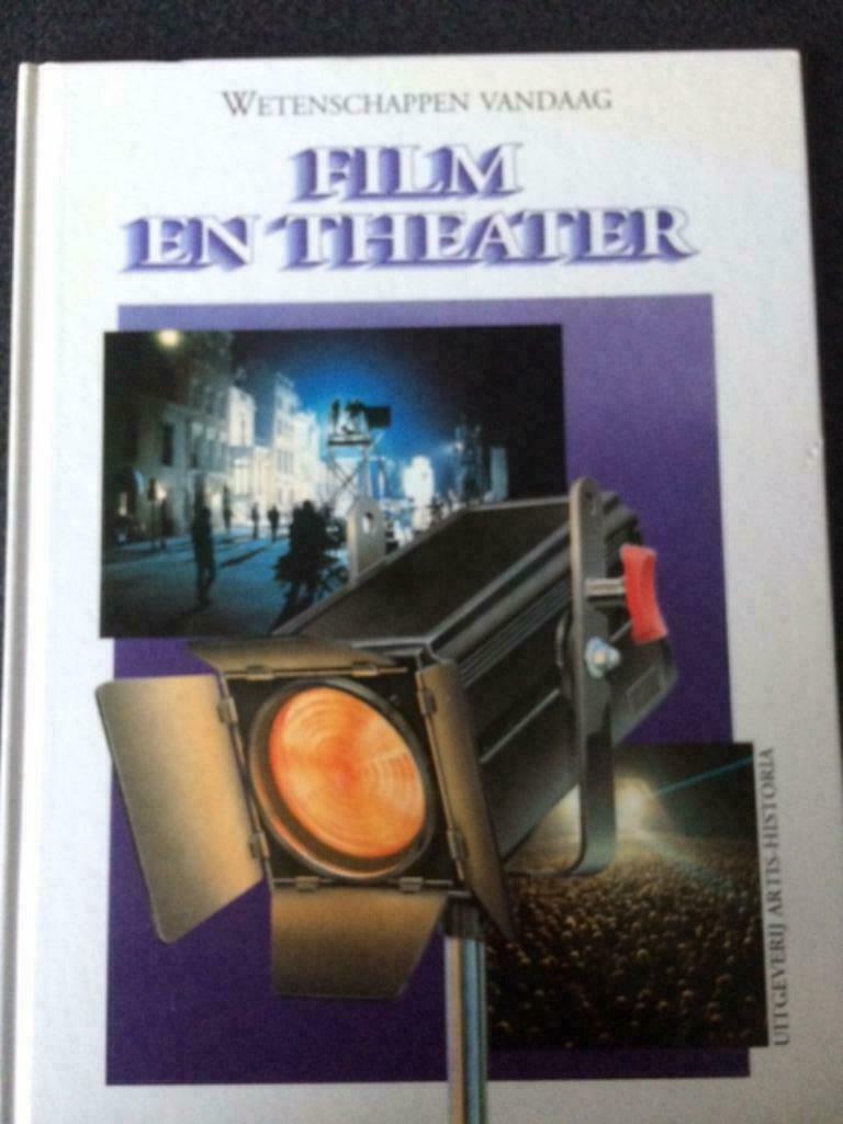 Cinéma et théâtre - comme neuf, Livres, Technique, Enlèvement, Comme neuf, Technique d'installation