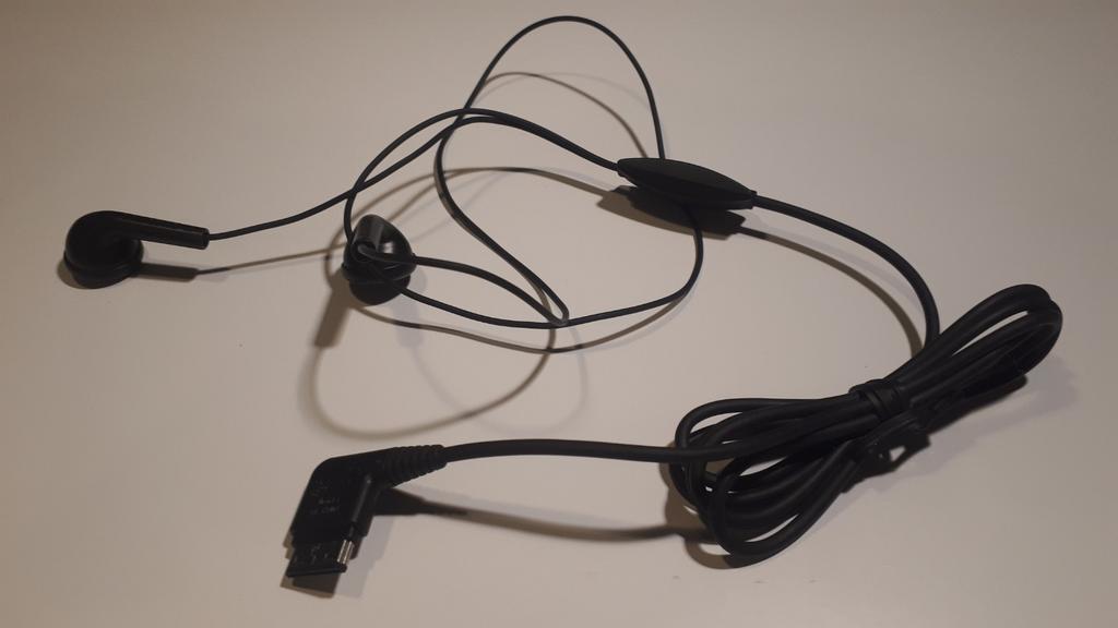 Oude SAMSUNG-oortjes, Telecommunicatie, Ophalen of Verzenden, Gebruikt