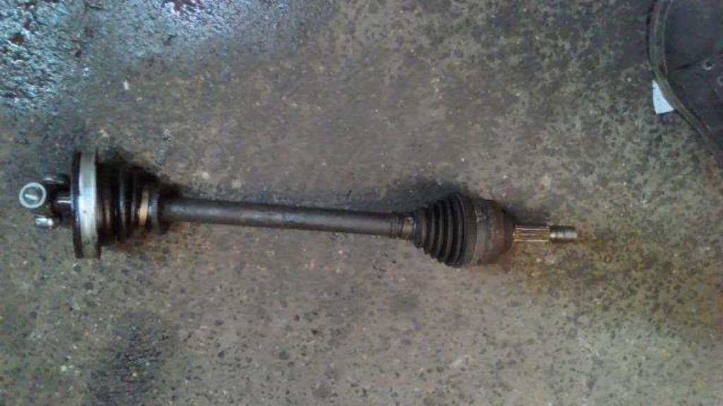 Cardan gauche Renault Clio 2 1.2i 55kw 2001-2006 LP/14544, Ophalen, Gebruikt, Renault