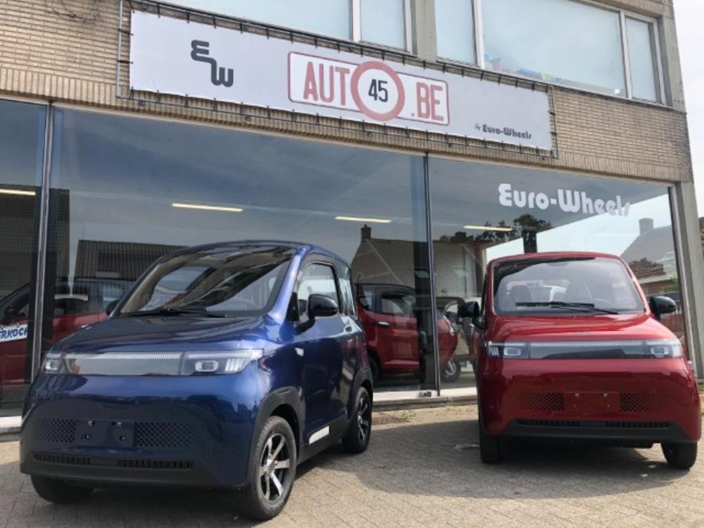 JTC  Quatro 100 % elektrische brommobiel 45 kmu, Autos, Achat, Entreprise, 2 places, Autres couleurs