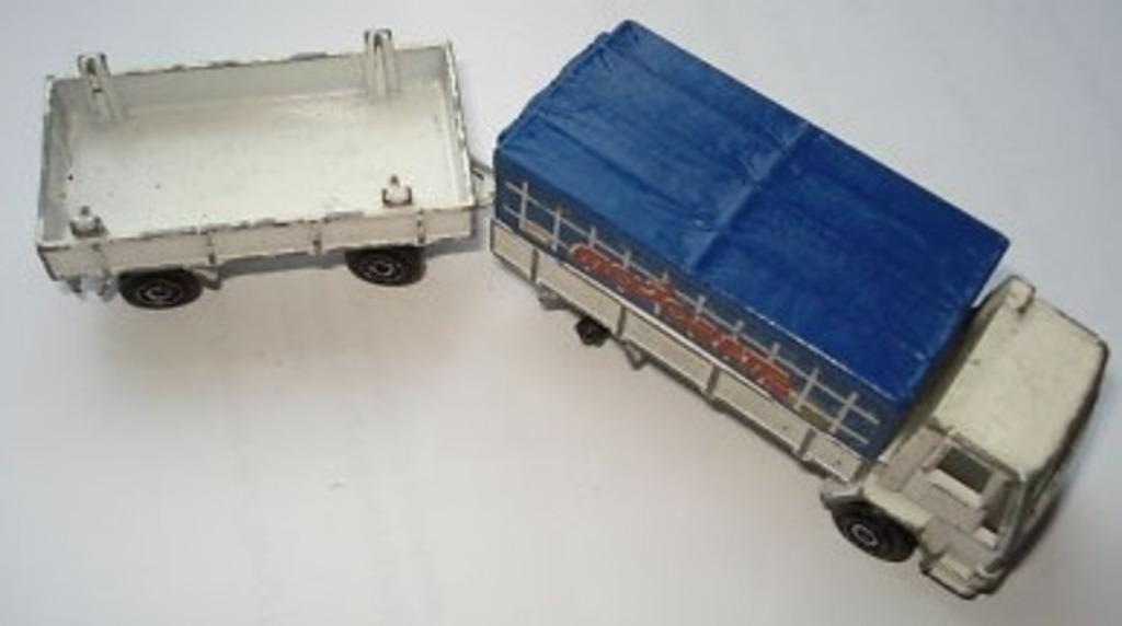 Ford Cargo Majorette 1/100 1:100, Verzenden, Gebruikt, Bus of Vrachtwagen, Majorette
