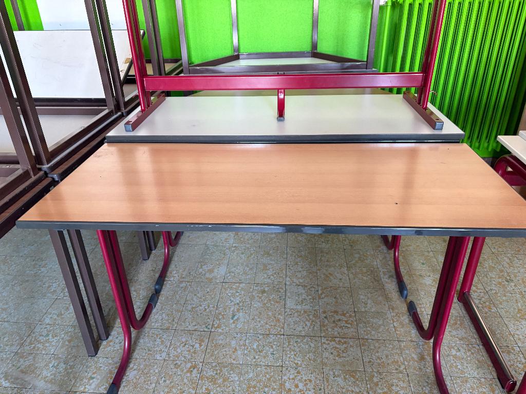 Tafels - schoolmeubilair, Gebruikt, 100 tot 150 cm, 50 tot 100 cm, Vier personen