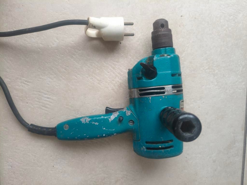 Boormachine Black& Decker, Ophalen of Verzenden, Gebruikt