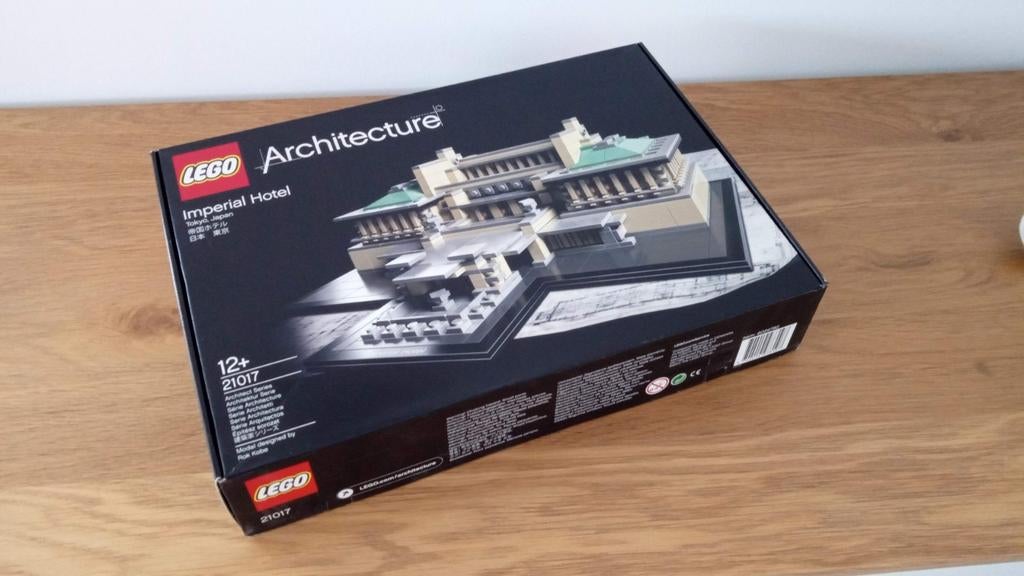 Lego Imperial Hotel 21017, Enlèvement, Lego
