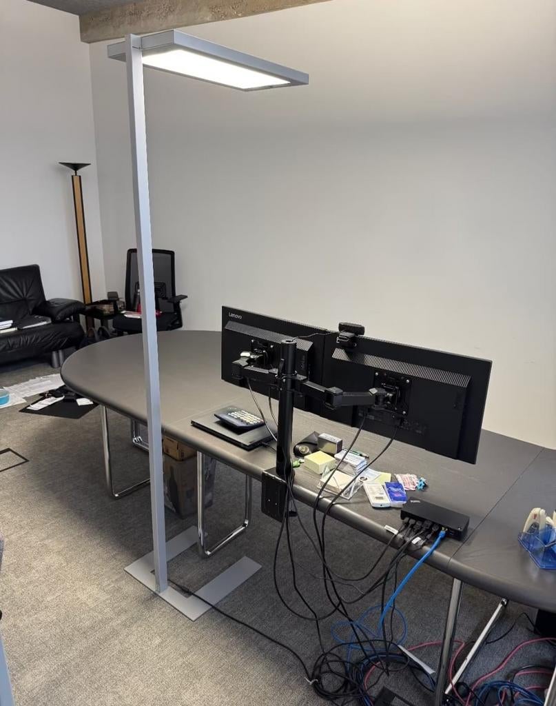 Bureau complet, Ophalen