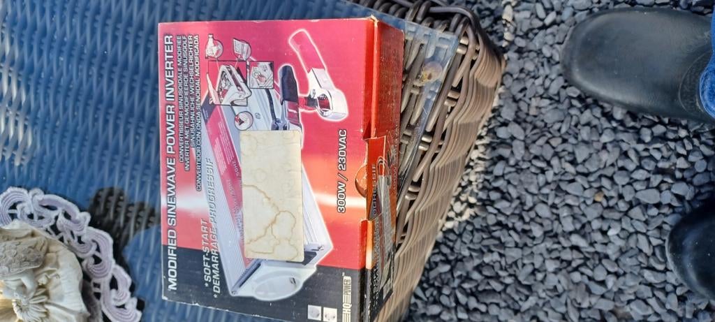 Power inverter 300 w 24 volt, Ophalen of Verzenden