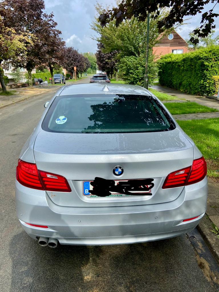 518D. Euro 6 LEZ OK. Bon état. Pas urgent!!!!!, Autos, BMW, Cuir, Argent ou Gris, Boîte manuelle, Noir