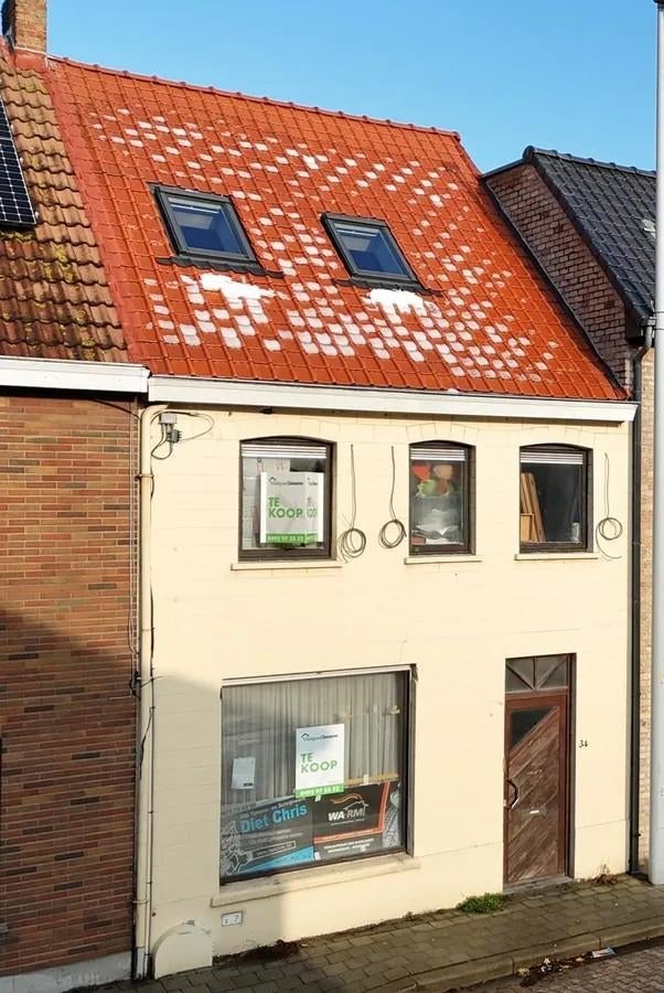 Woning met 4 slaapkamers en parkeerplaatsen te Gistel, Maison 2 façades, Province de Flandre-Occidentale, 4 pièces, Jusqu'à 200 m²