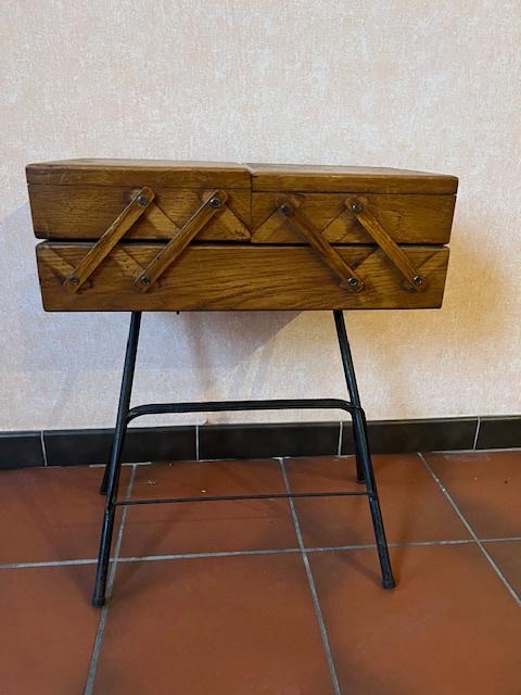 Vintage naaikastje 1950's, Ophalen