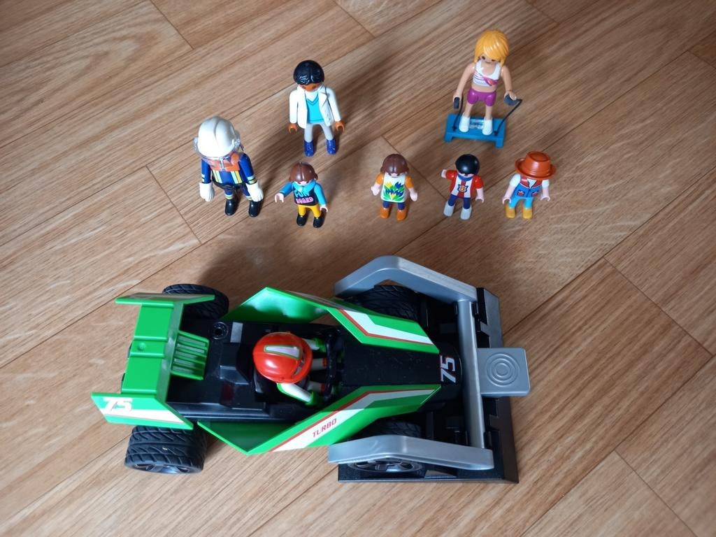 VOITURE PLAYMOBIL ET QUELQUES CHIFFRES, Enfants & Bébés, Jouets | Playmobil, Enlèvement ou Envoi, Comme neuf