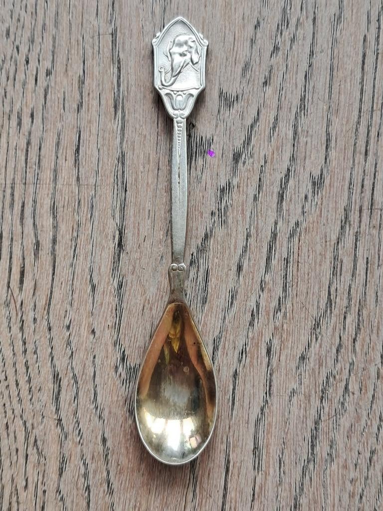 Lepeltje met olifant, Antiek en Kunst, Ophalen of Verzenden