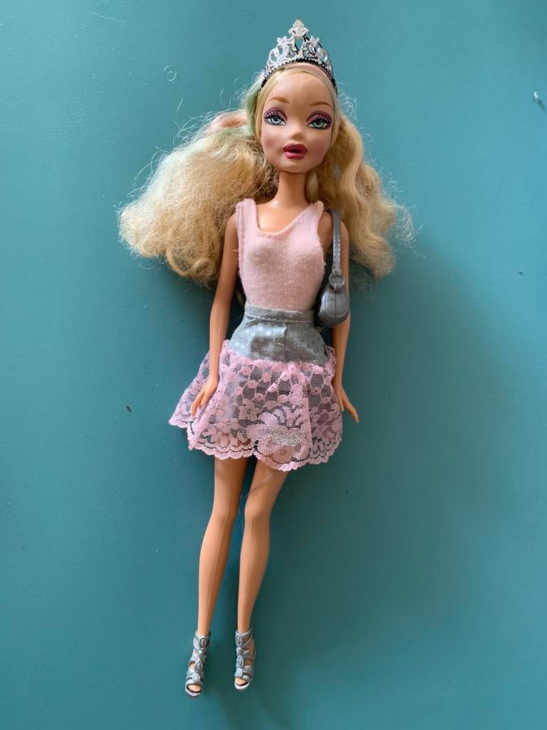 Poupée My Scene Fab Faces Kennedy de Mattel, Enfants & Bébés, Jouets | Poupées, Utilisé, Barbie, Enlèvement ou Envoi