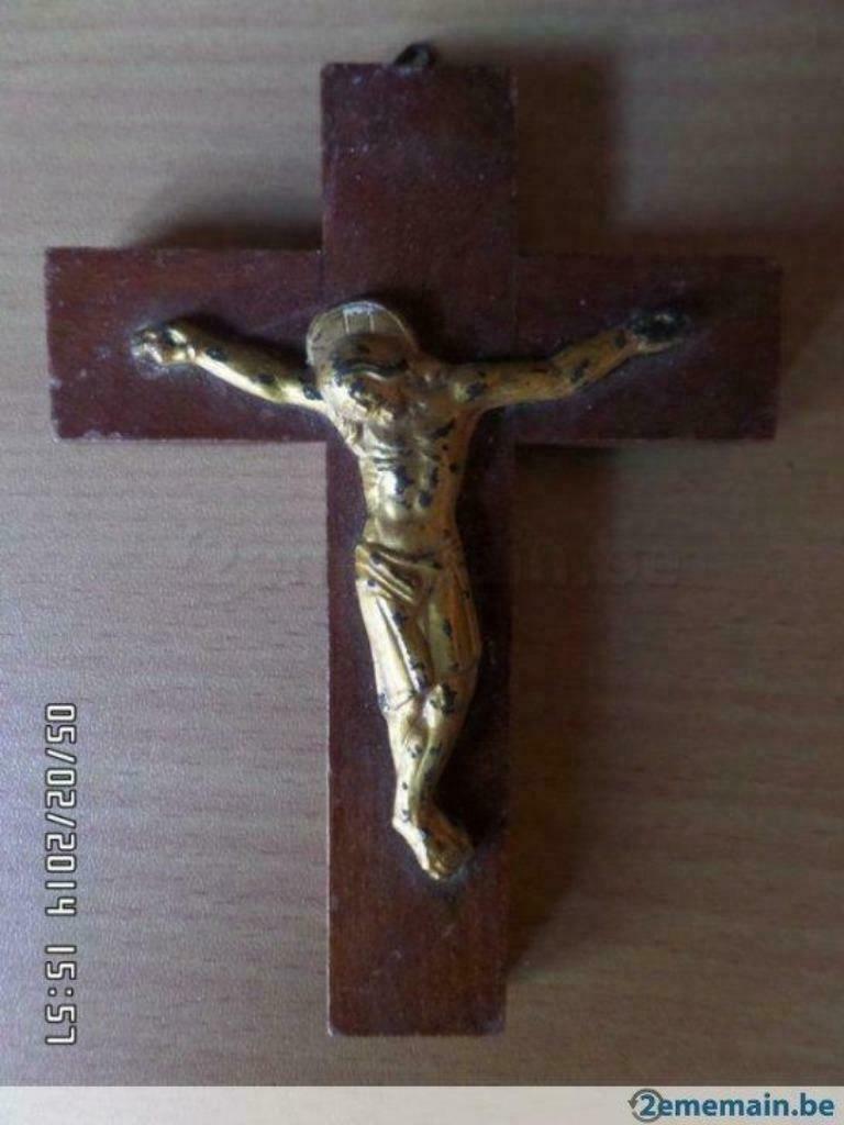 Bénitier   croix, Envoi