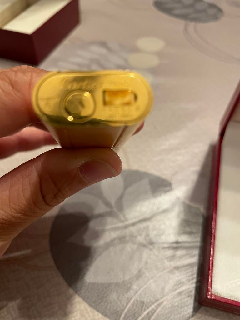 Briquet vintage Cartier, Aansteker