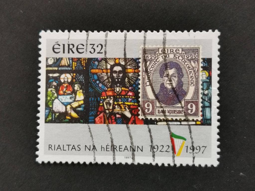 Ierland 1997 - 75 jaar republiek Ierland - zegel op zegel, Postzegels en Munten, Postzegels | Europa | Overig, Ophalen of Verzenden