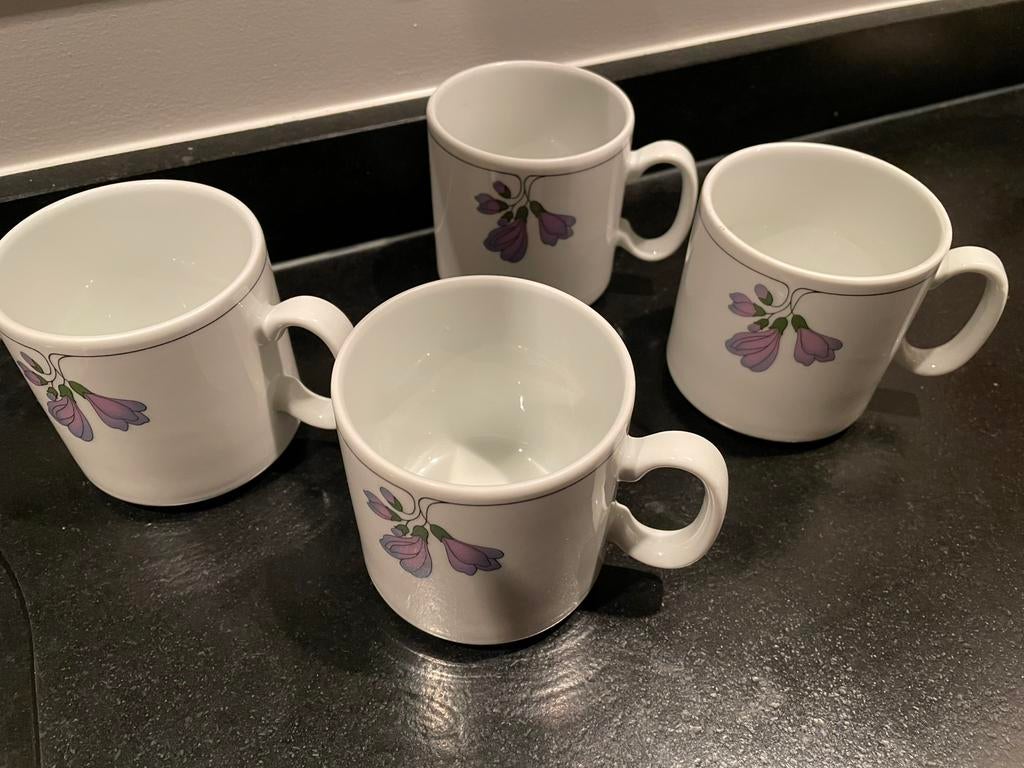 4 dezelfde mokken, bekers, “ Schönwald”in nieuwstaat, Ophalen of Verzenden, Zo goed als nieuw
