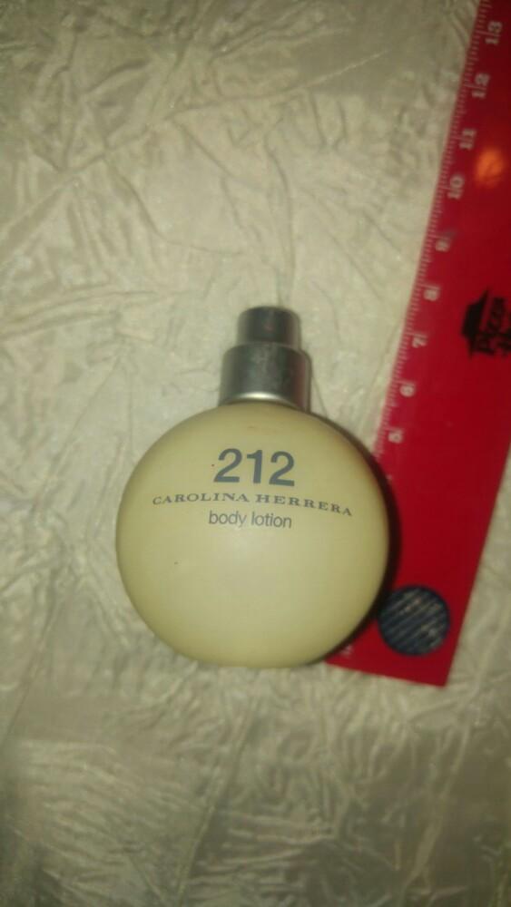 Vintage body lotion 212 carolina herrera spain 30ml, Ophalen of Verzenden, Gebruikt