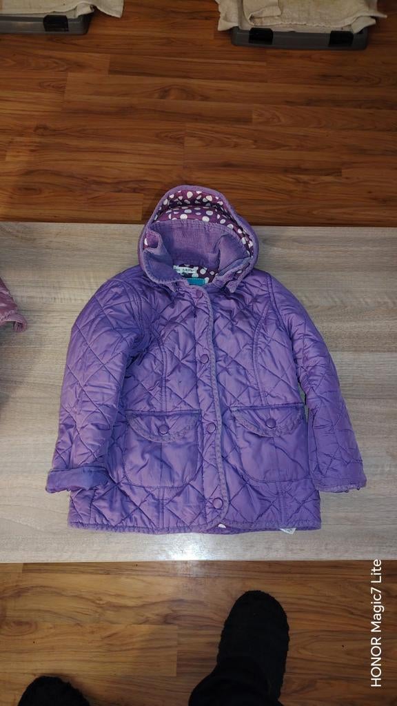 Paarse winterjas voor meisjes maat 5-6 jaar, Kinderen en Baby's, Kinderkleding | Maat 110, Ophalen of Verzenden, Zo goed als nieuw