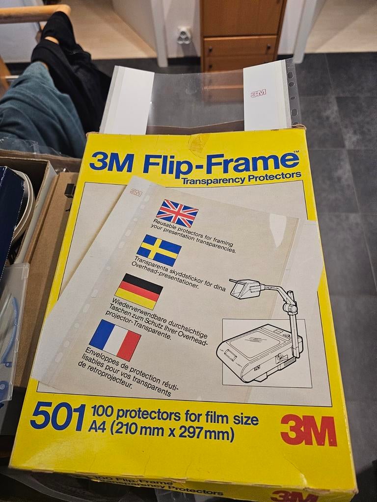 3M plastic projectorpapier met flipframe, Ophalen, Joseph hannon 10, Zo goed als nieuw, Marra Services Informatique