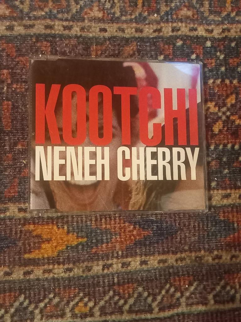 Single (Cd) van Neneh Cherry, CD & DVD, Enlèvement ou Envoi, Comme neuf, Hip-hop et Rap