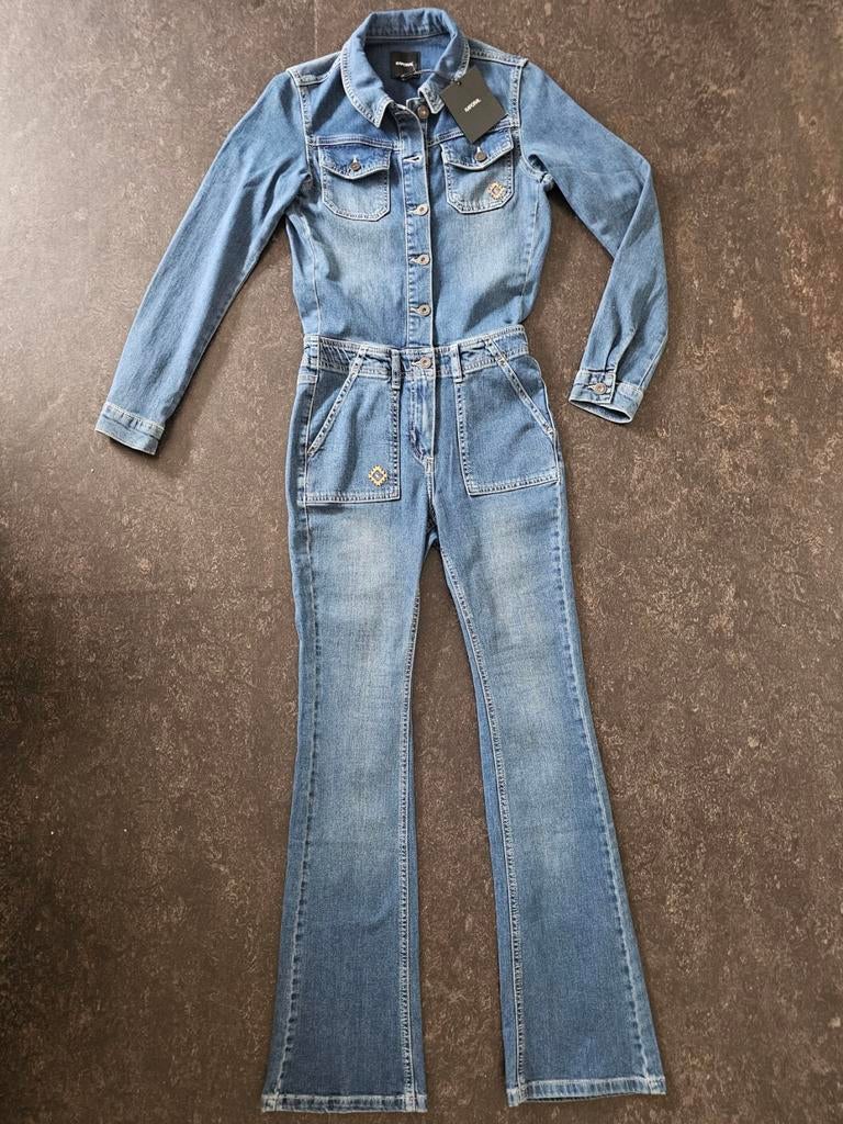 Nouvelle combinaison en jean de Kaporal - taille XS, Neuf, Kaporal, Enlèvement ou Envoi, Taille 34 (XS) ou plus petite