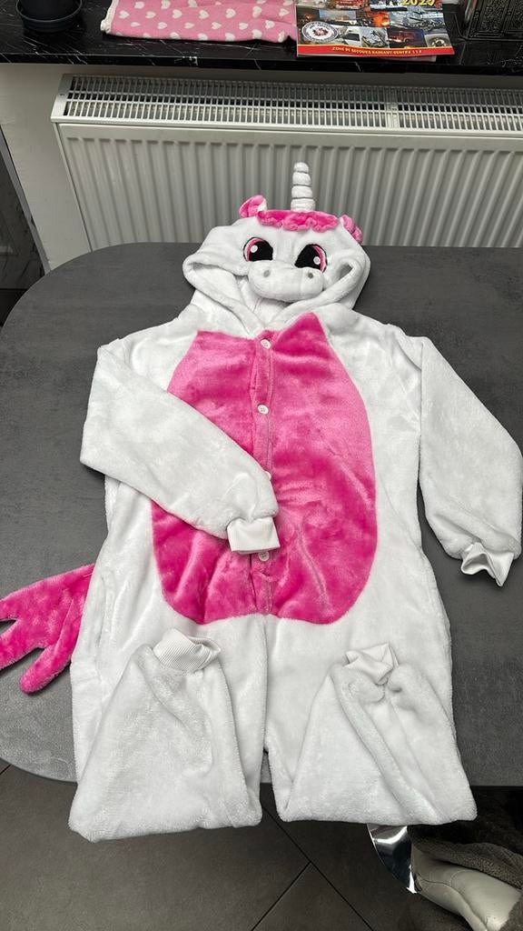 Combinaison pyjama licorne 5-6 ans, Enlèvement, Comme neuf