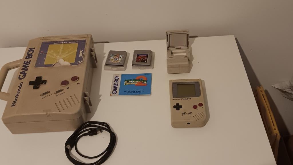 gameboy classic met opbergdoos, Consoles de jeu & Jeux vidéo, Consoles de jeu | Nintendo Game Boy, Enlèvement ou Envoi, Utilisé