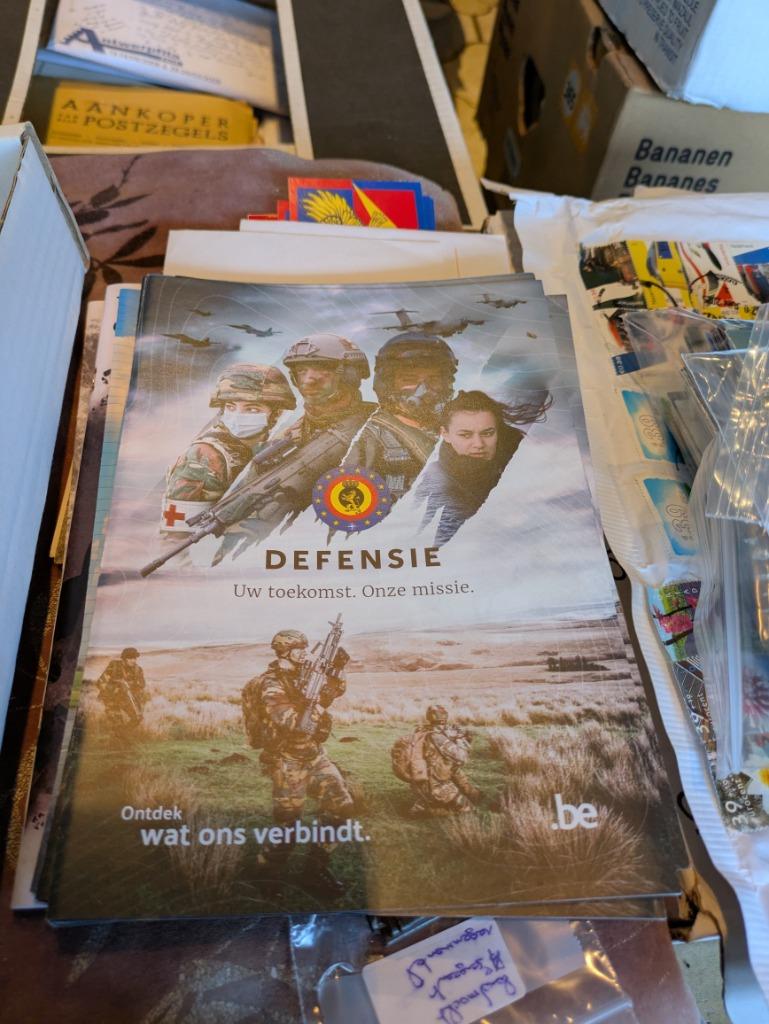Defensie folder, Verzamelen, Ophalen of Verzenden, Landmacht, Overige typen