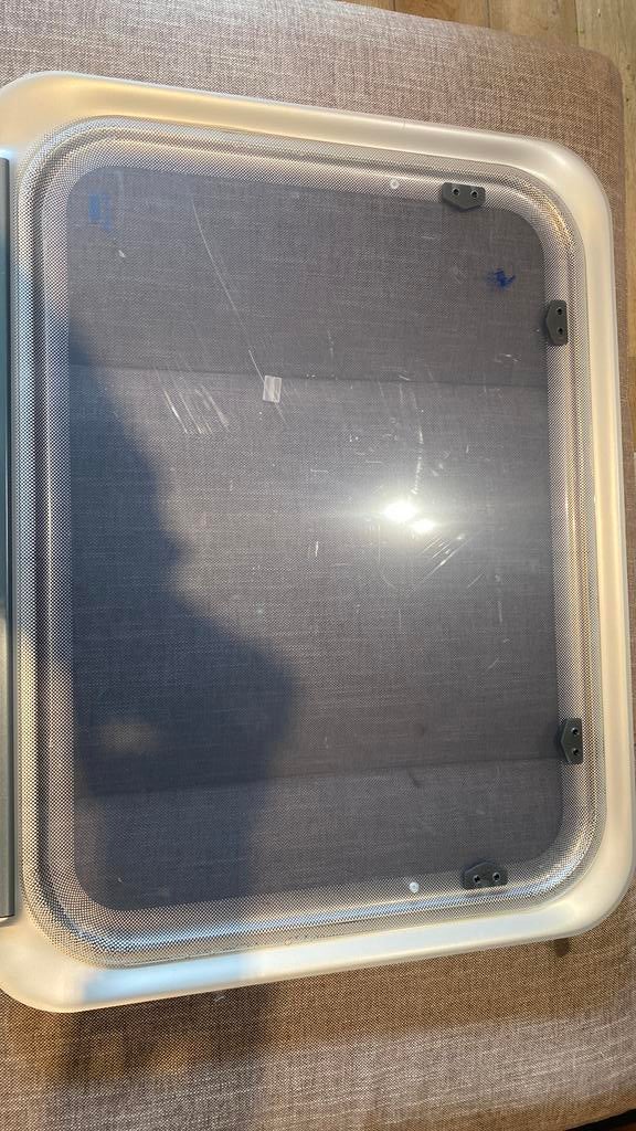 Fenêtre camping car, Ophalen, Zo goed als nieuw