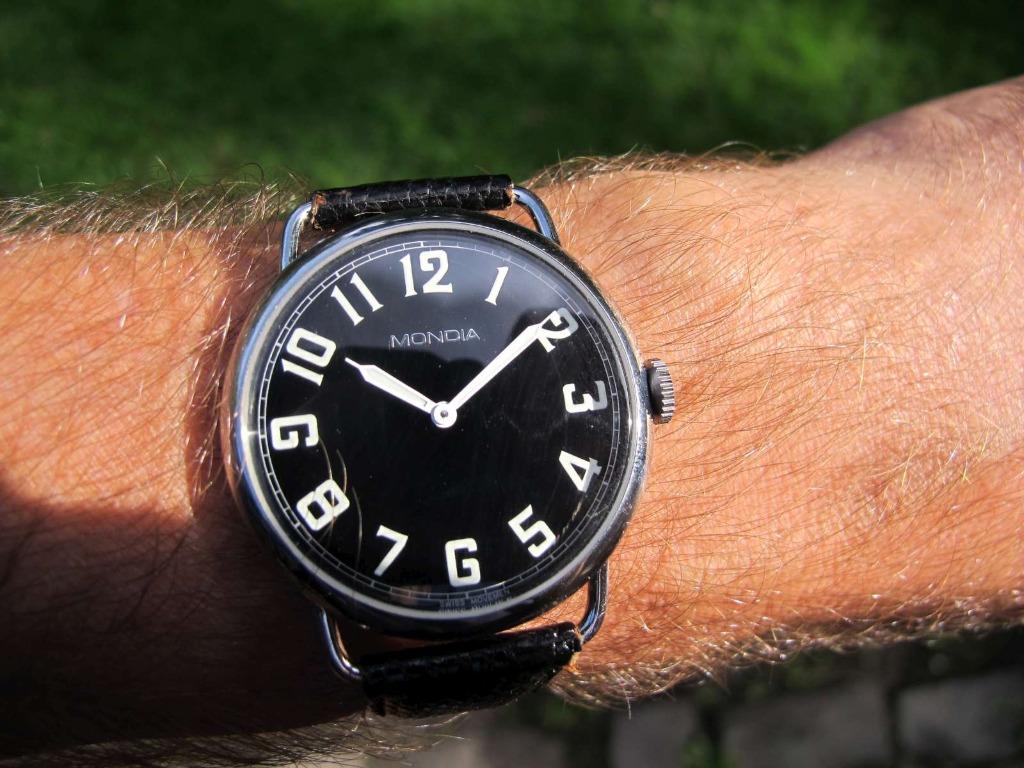 Montre homme Mondia mouvement suisse, belle, Enlèvement ou Envoi
