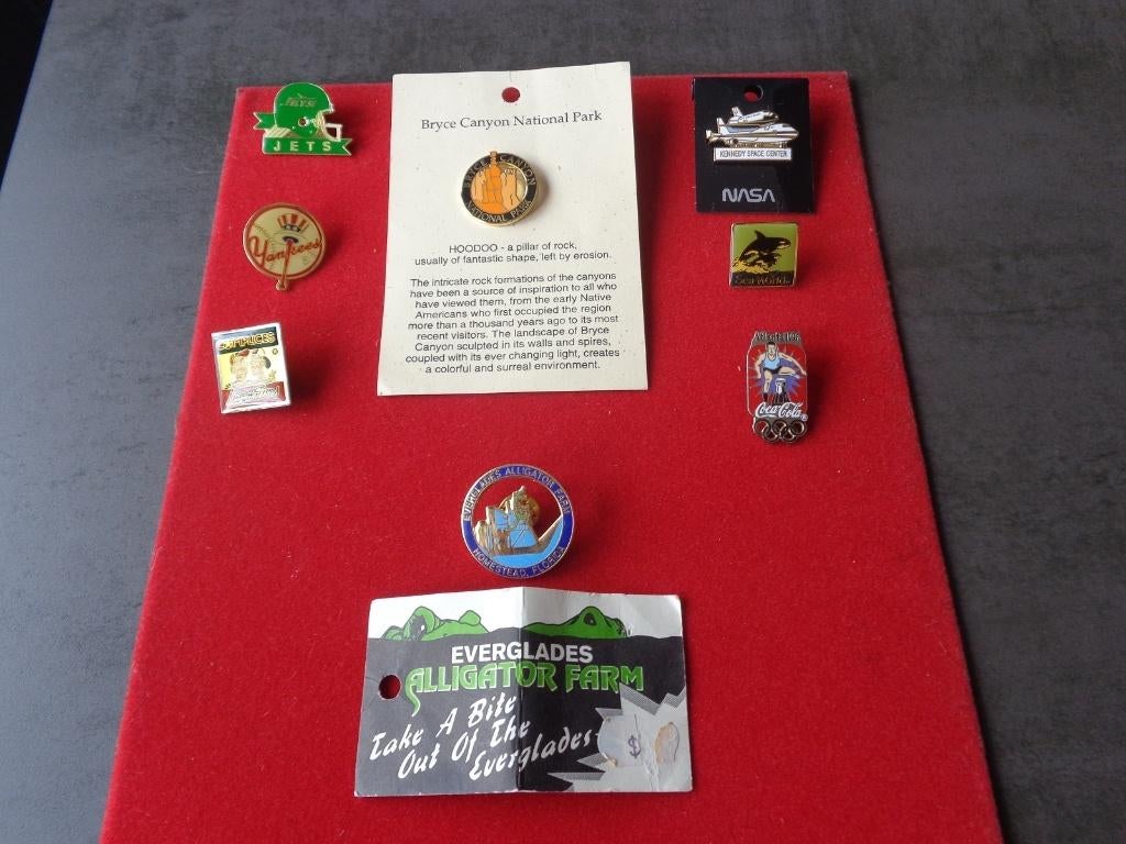 8 pin's "Made in USA" (en lot ou à la pièce), Collections, Broches, Pins & Badges, Enlèvement