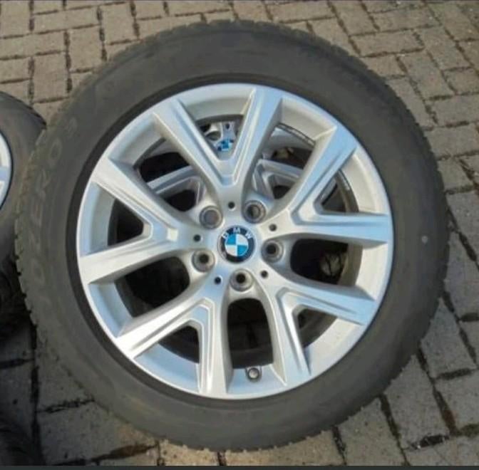 Winterbanden BMW X1 F48 X2 F39 Pirelli 17inch TPMS 5x112 8mm, Ophalen, Banden en Velgen, Nieuw, 17 inch