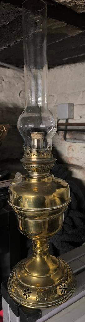 Lampe à pétrole, Enlèvement